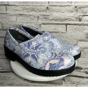 OHMM Womens Clogs Blue Paisley Slip Resistant Work Shoes Faux Leather